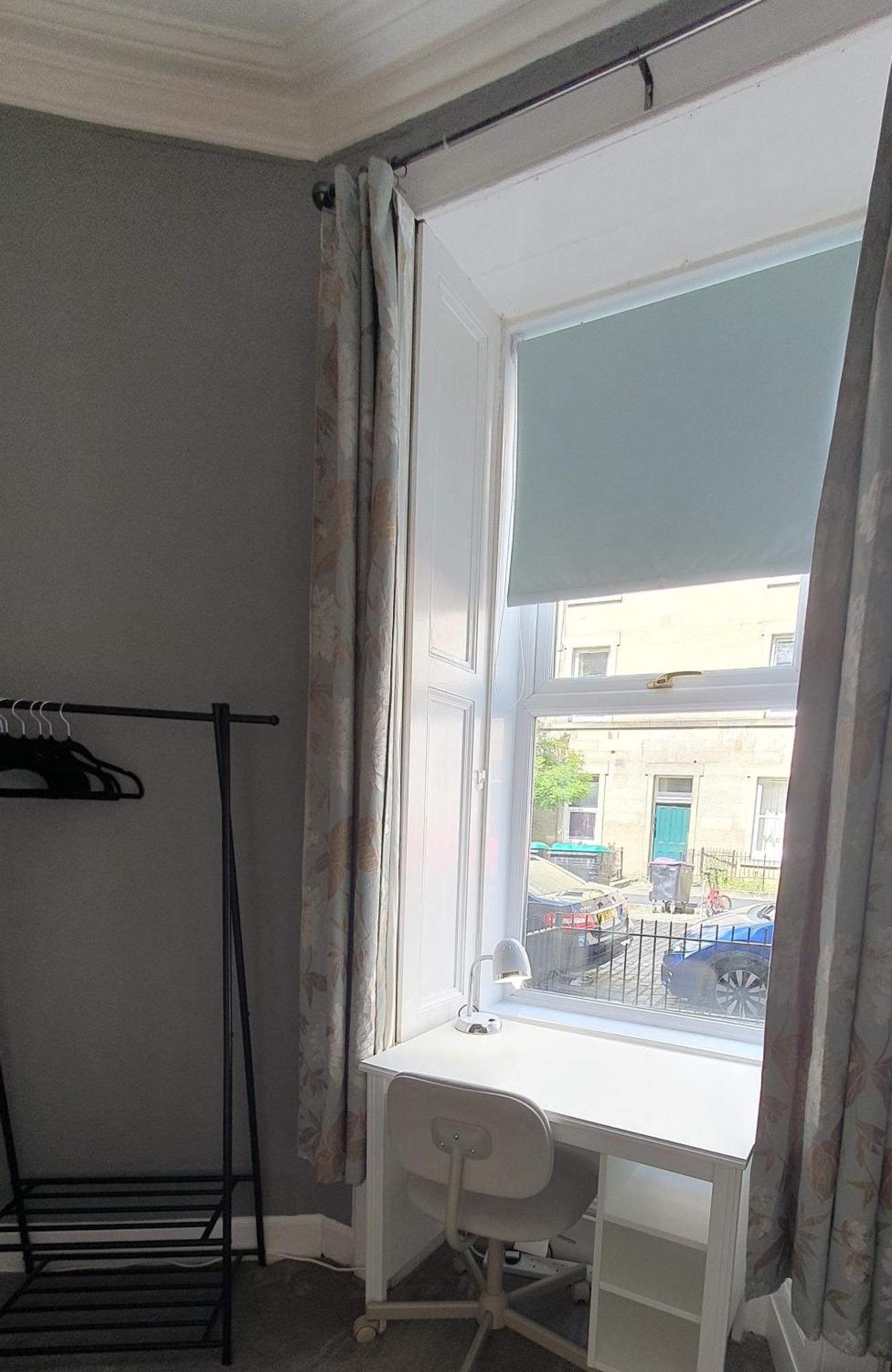 Beautiful Ground Floor Flat Near Haymarket เอดินบะระ ภายนอก รูปภาพ